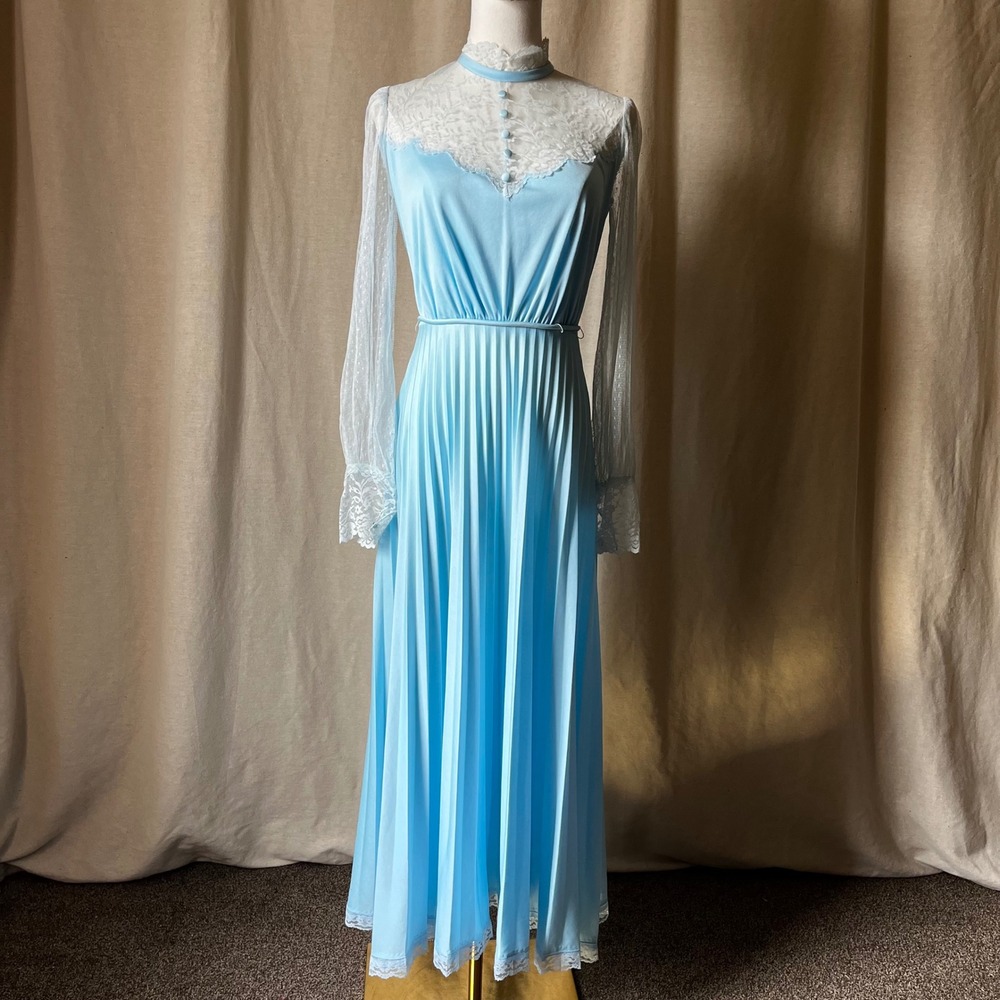1970s Powder Blue Lace Victorian Gown Small Pleated Bridal Cottagecore